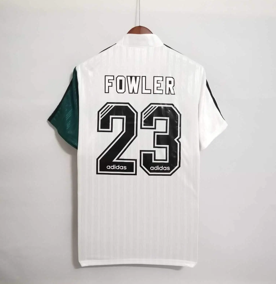 Liverpool 1995/96 Away Shirt