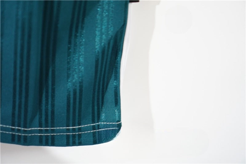 Liverpool 1995/96 Away Shirt