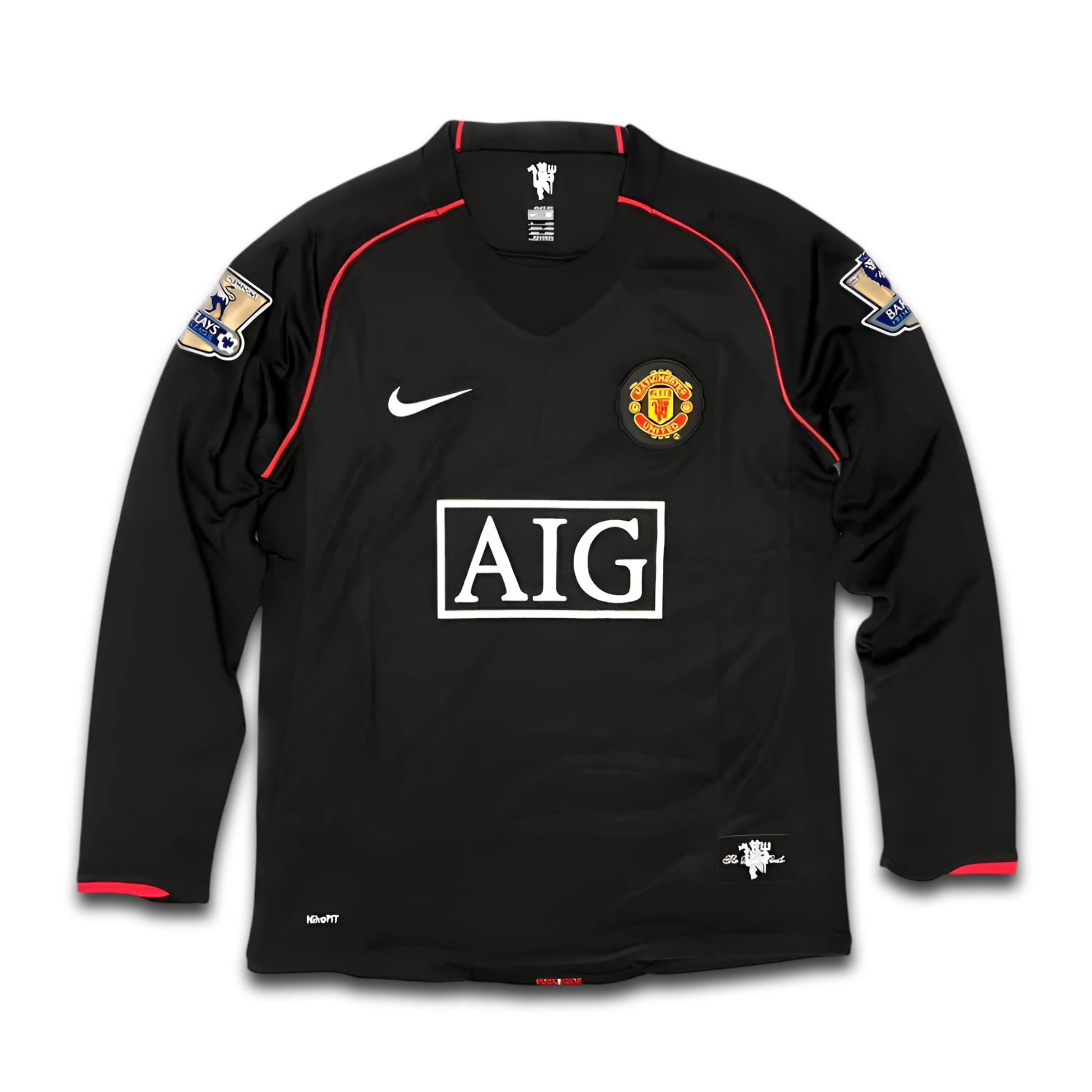 Manchester United jersey with AIG sponsor.