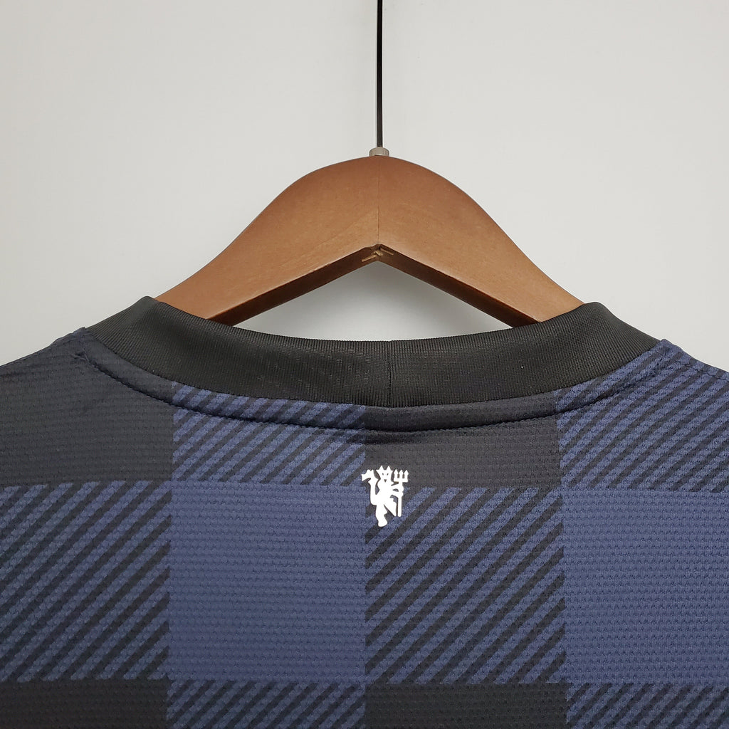 Manchester United 2013/2014 Away Shirt