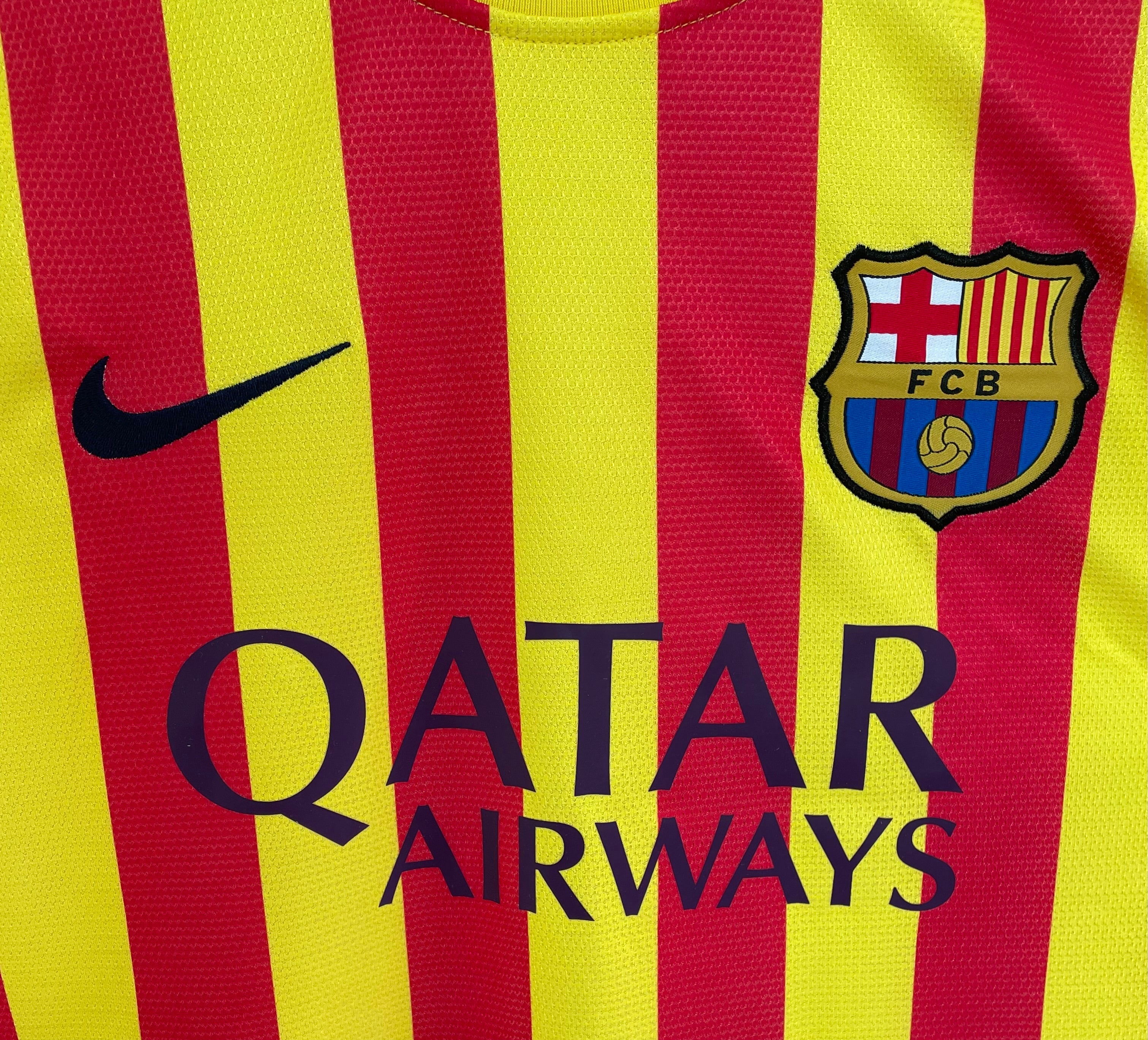 Barcelona 2013/14 Away Shirt