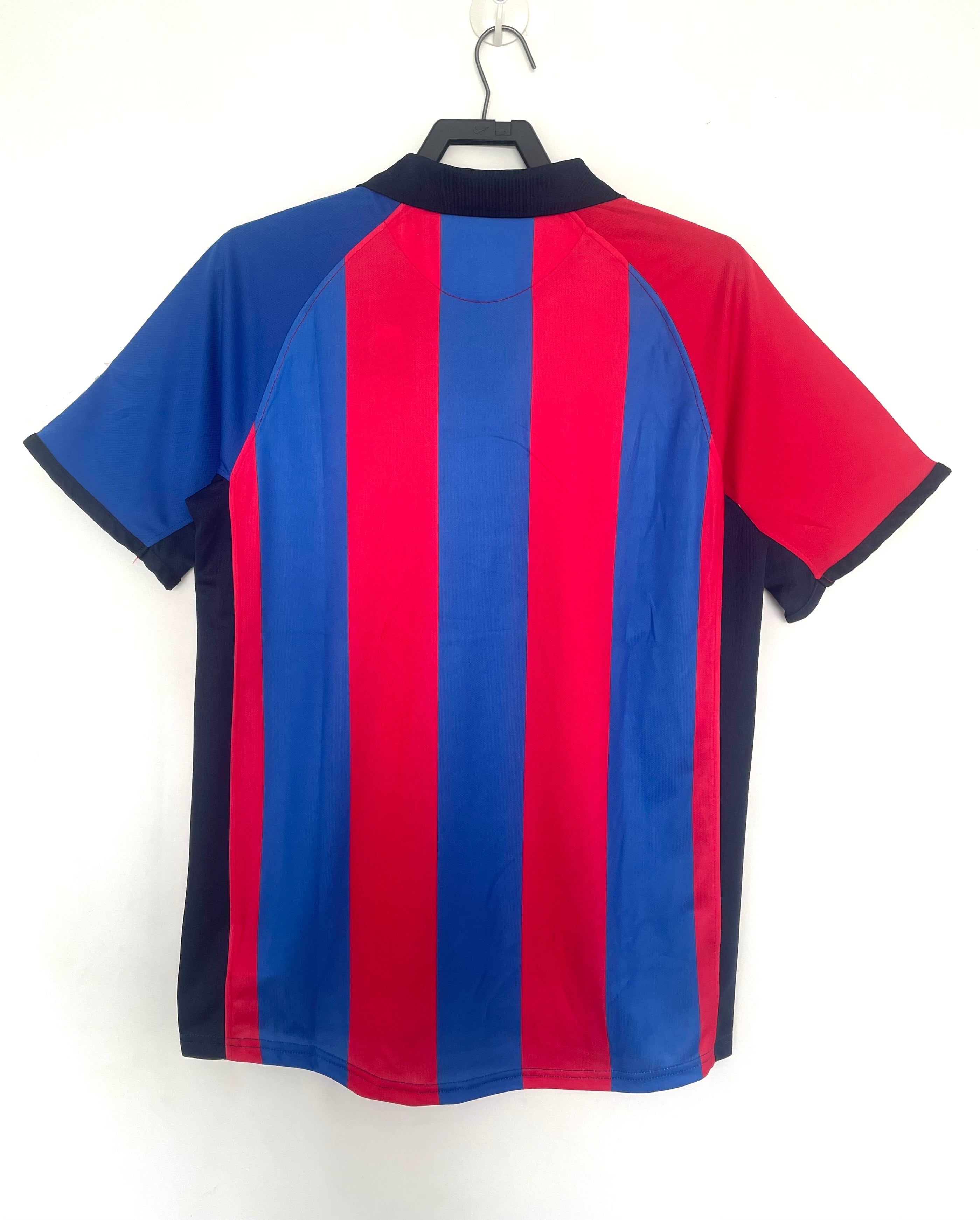 Barcelona Home Shirt 2001/02