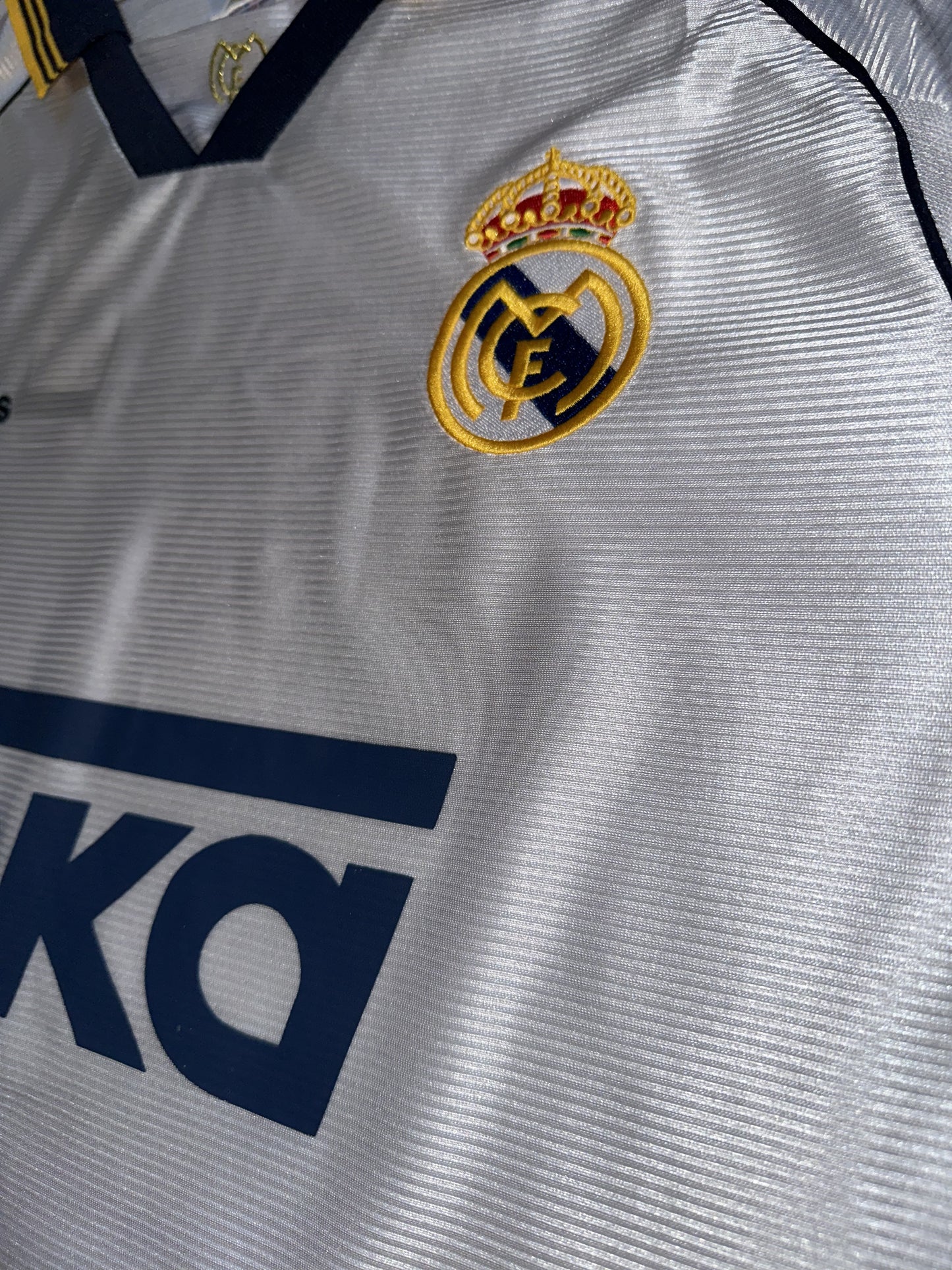 Real Madrid Retro 1999/00 Home TEKA shirt