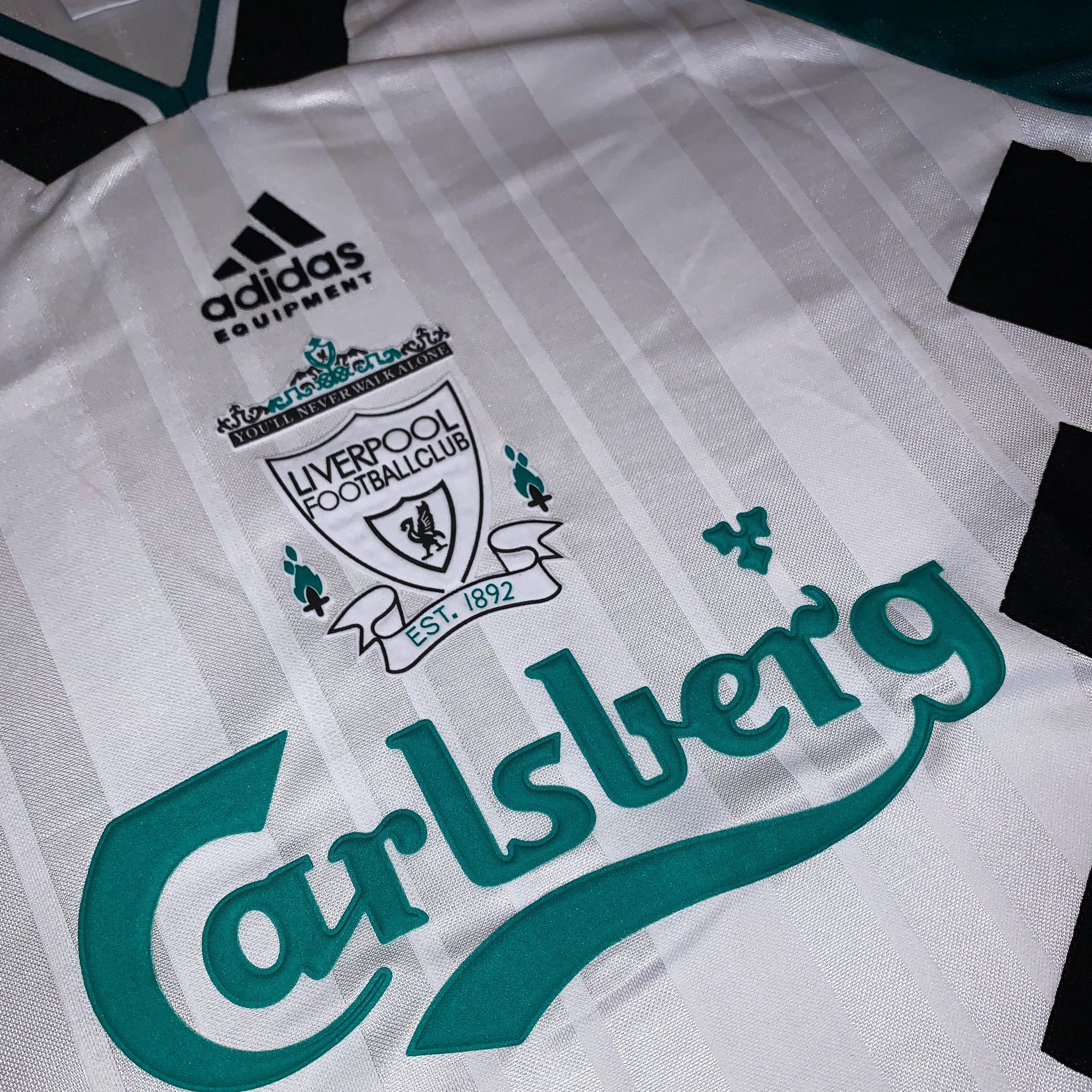 Liverpool 1993/95 Retro Away Shirt