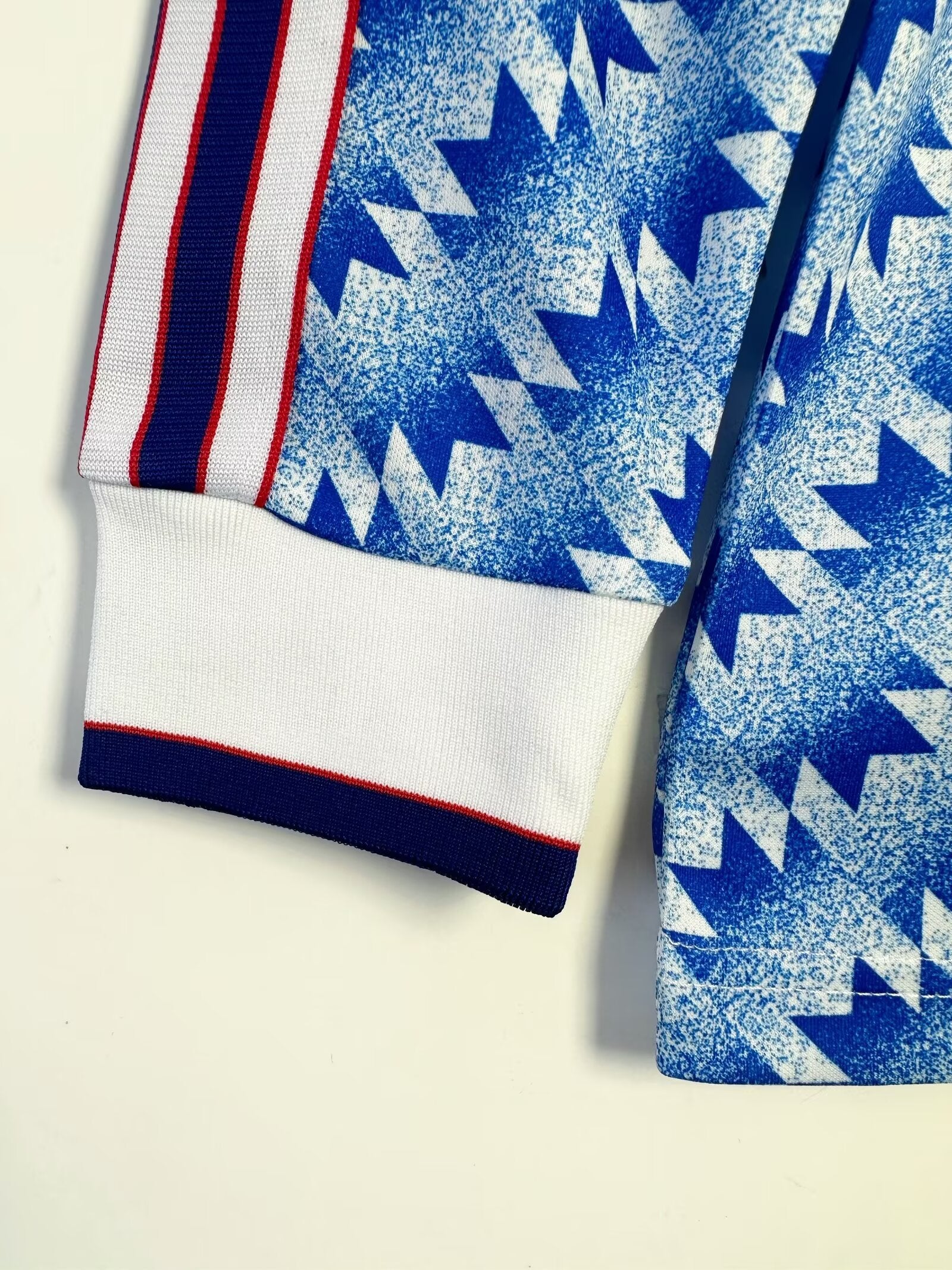 Manchester United 1990/92 Away Shirt (Long Sleeve)