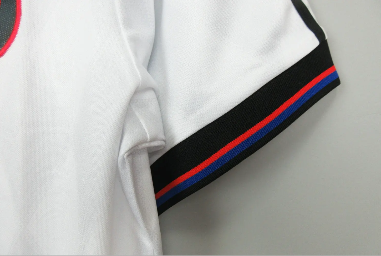 Bayern Munich 1995/96 Away Shirt