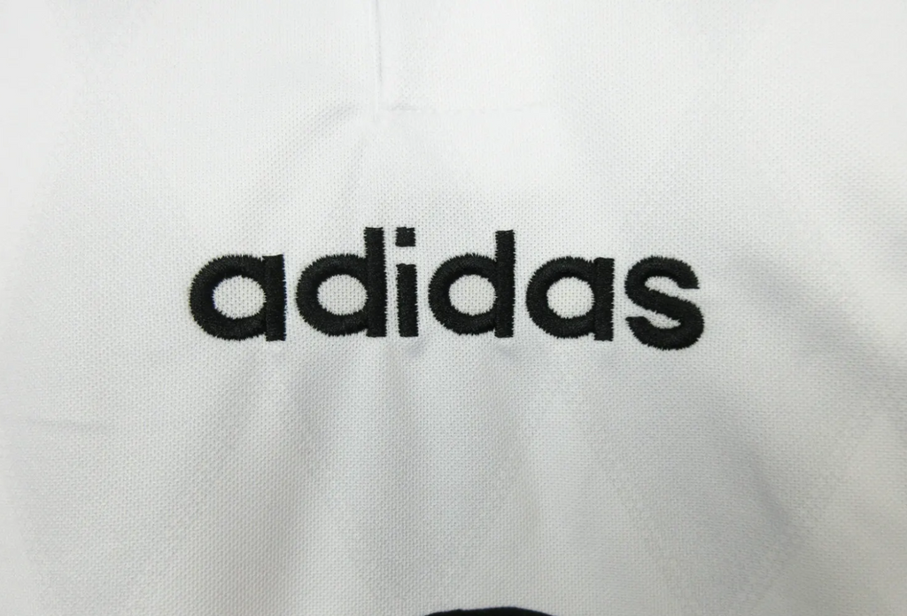 Bayern Munich 1995/96 Away Shirt