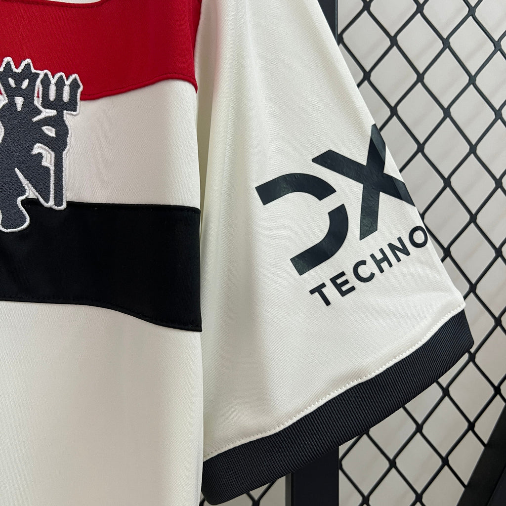 Manchester United 2024/25 Third Shirt