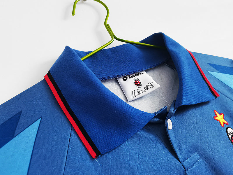 AC Milan 1995/96 Fourth Shirt