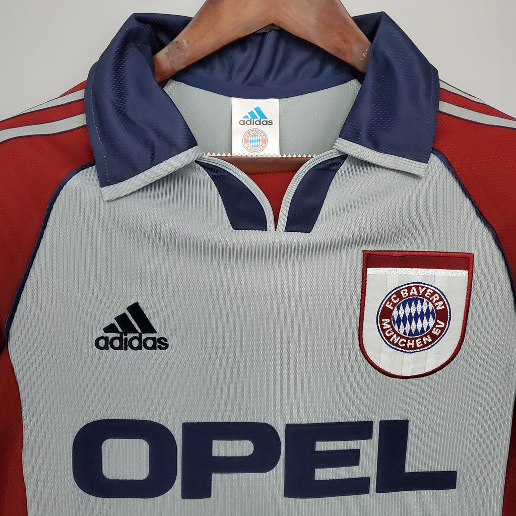 Bayern Munich 1998/99 Away Shirt