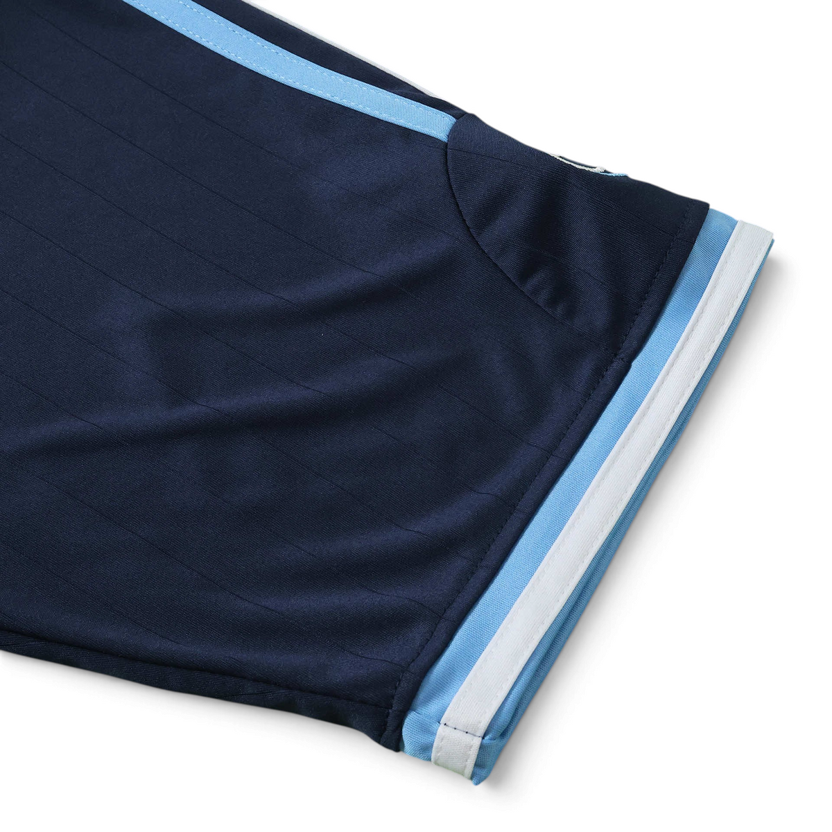 Elite Retro Kits Argentina 2006 away football shirt sleeve featuring dark blue fabric with light blue and white trim