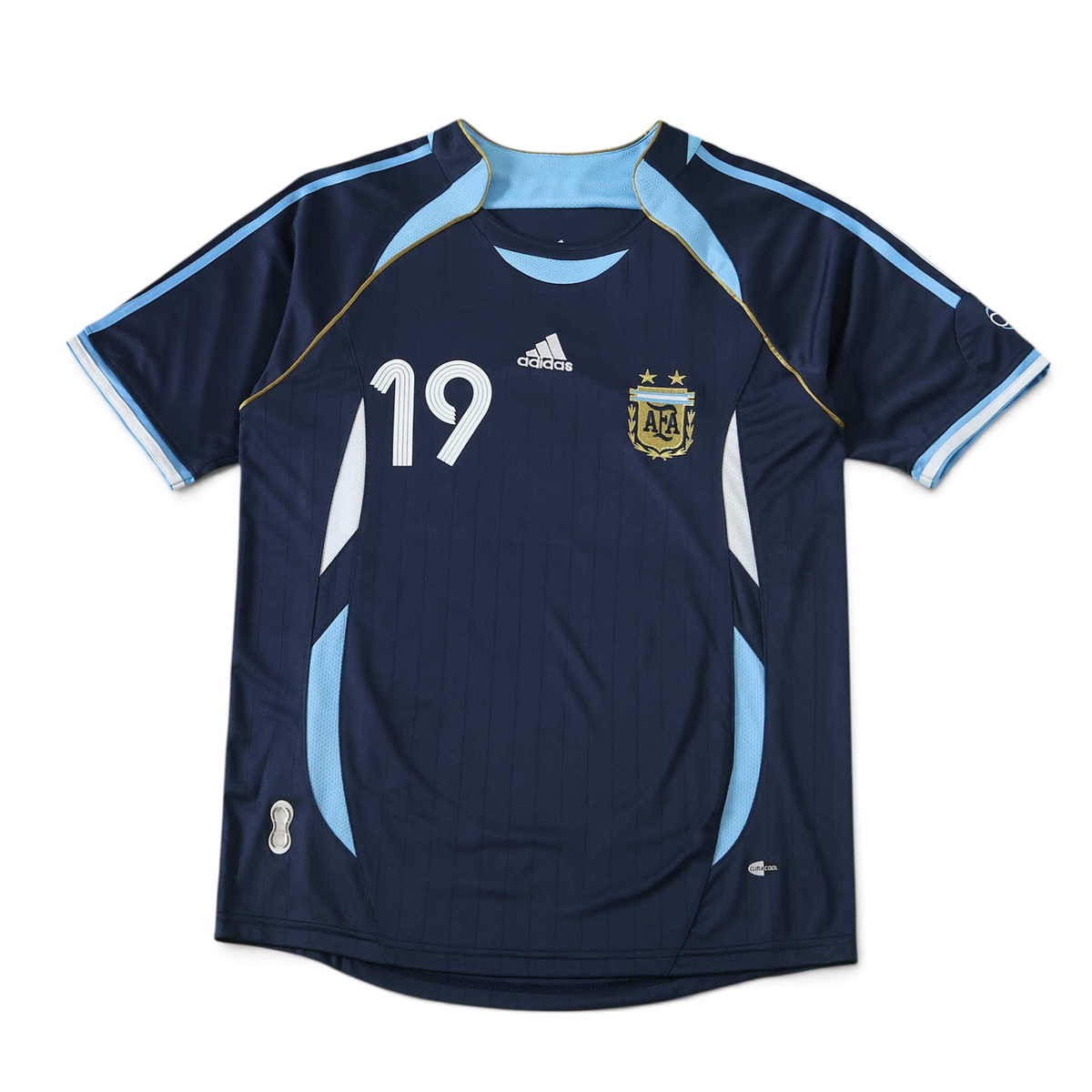 Elite Retro Kits Argentina 2006 away football shirt in dark blue with light blue panels and number 19 print