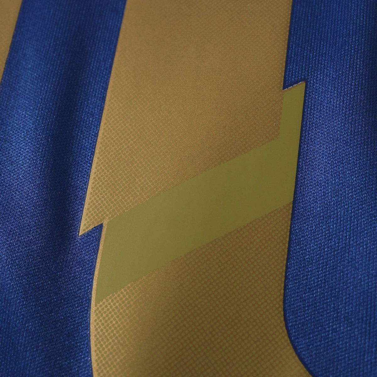 Elite Retro Kits Argentina 2014 away shirt detail showing blue tonal bands and gold accent on performance fabric