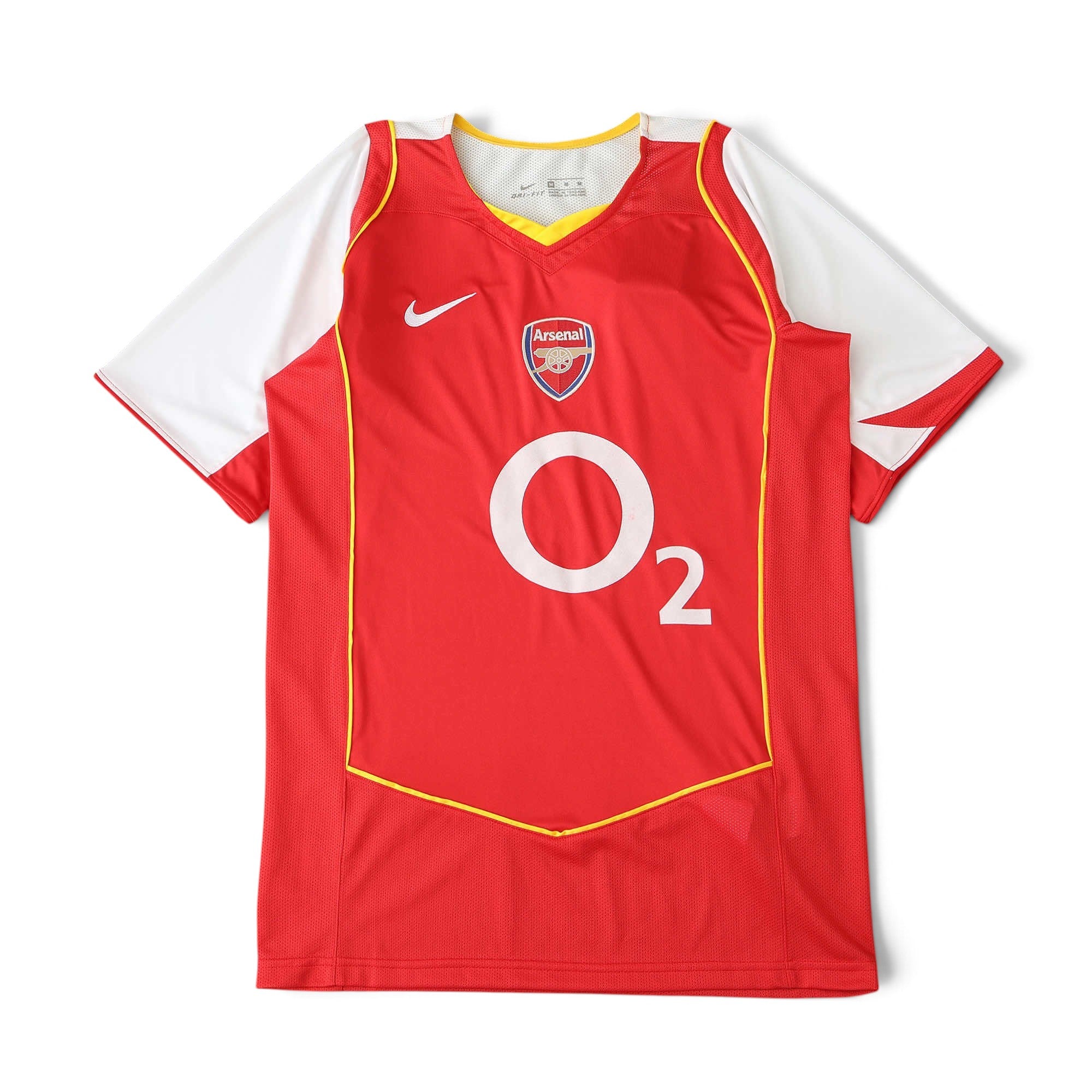 Elite Retro Kits Arsenal 2004/05 home football shirt in red and white with O2 sponsor and Nike logo