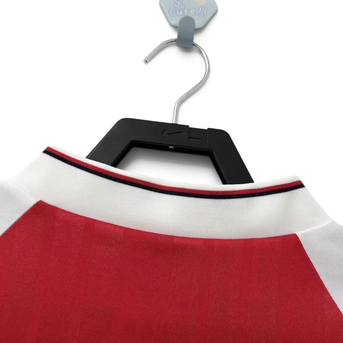 Elite Retro Kits Arsenal 1992-94 long sleeve home shirt collar detail featuring red body and white sleeve trim