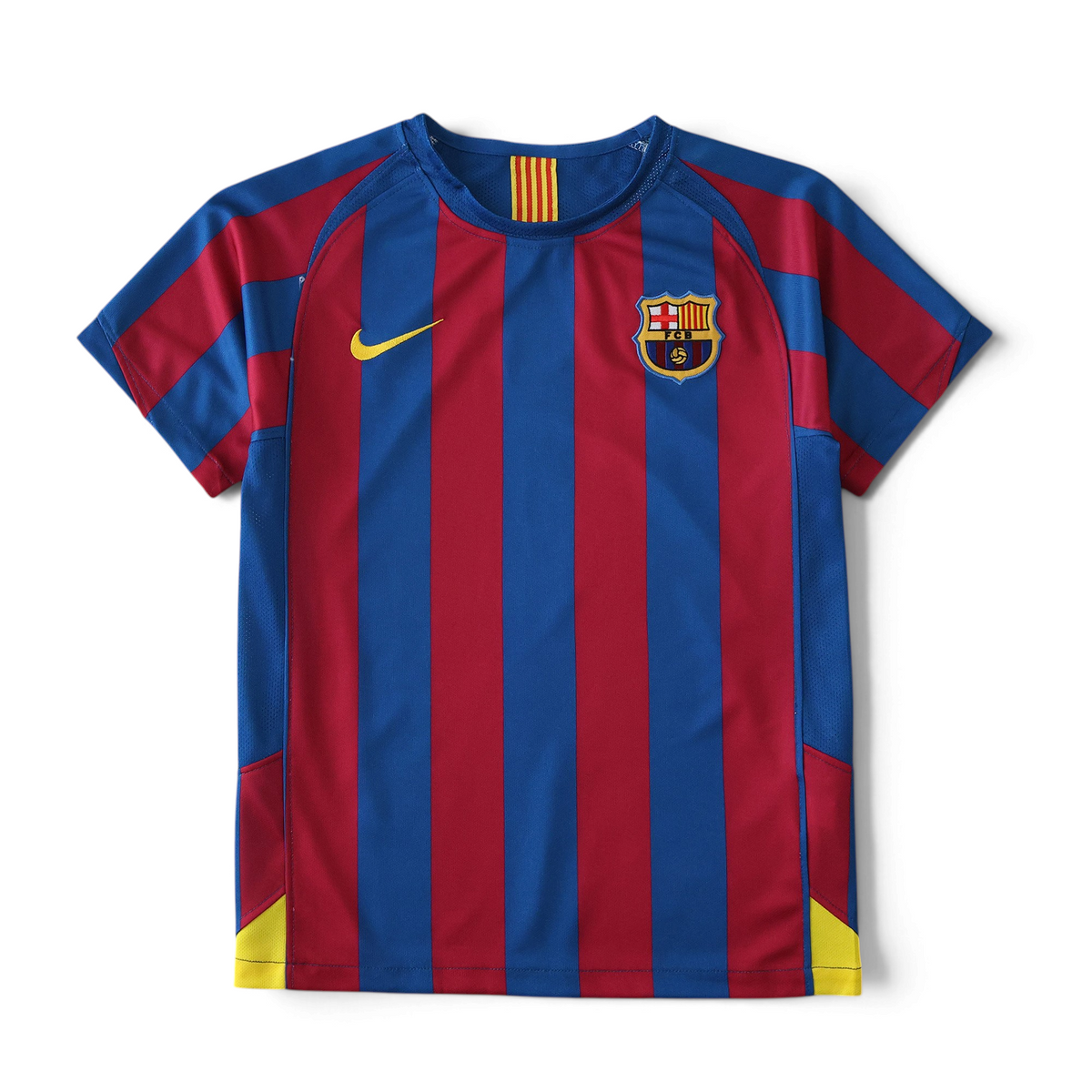 Elite Retro Kits Barcelona 2005/06 home kids jersey with iconic blue and maroon stripes and yellow Nike logo.