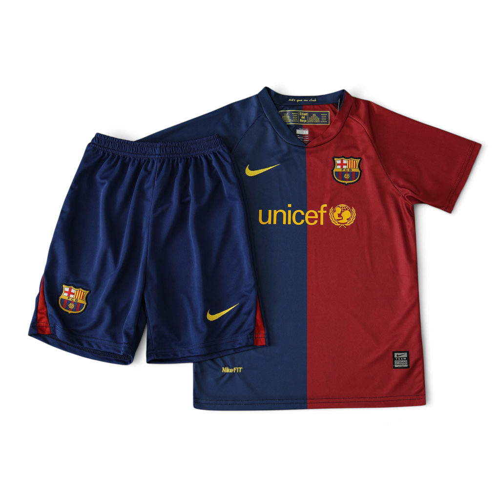 Elite Retro Kits Barcelona 2008/09 kids home kit featuring a blue and maroon half-and-half shirt and matching shorts.