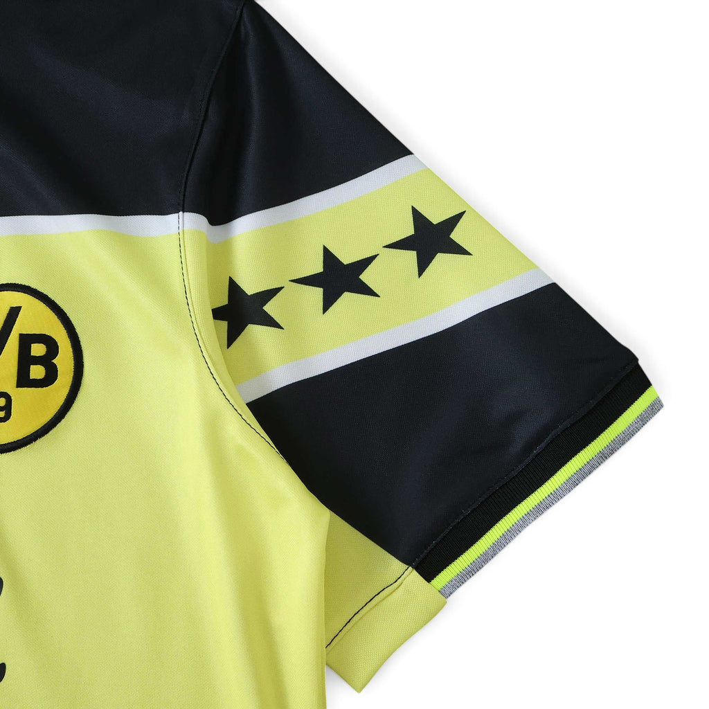 Elite Retro Kits Borussia Dortmund 1997/98 home shirt sleeve detail featuring yellow and black design with three stars