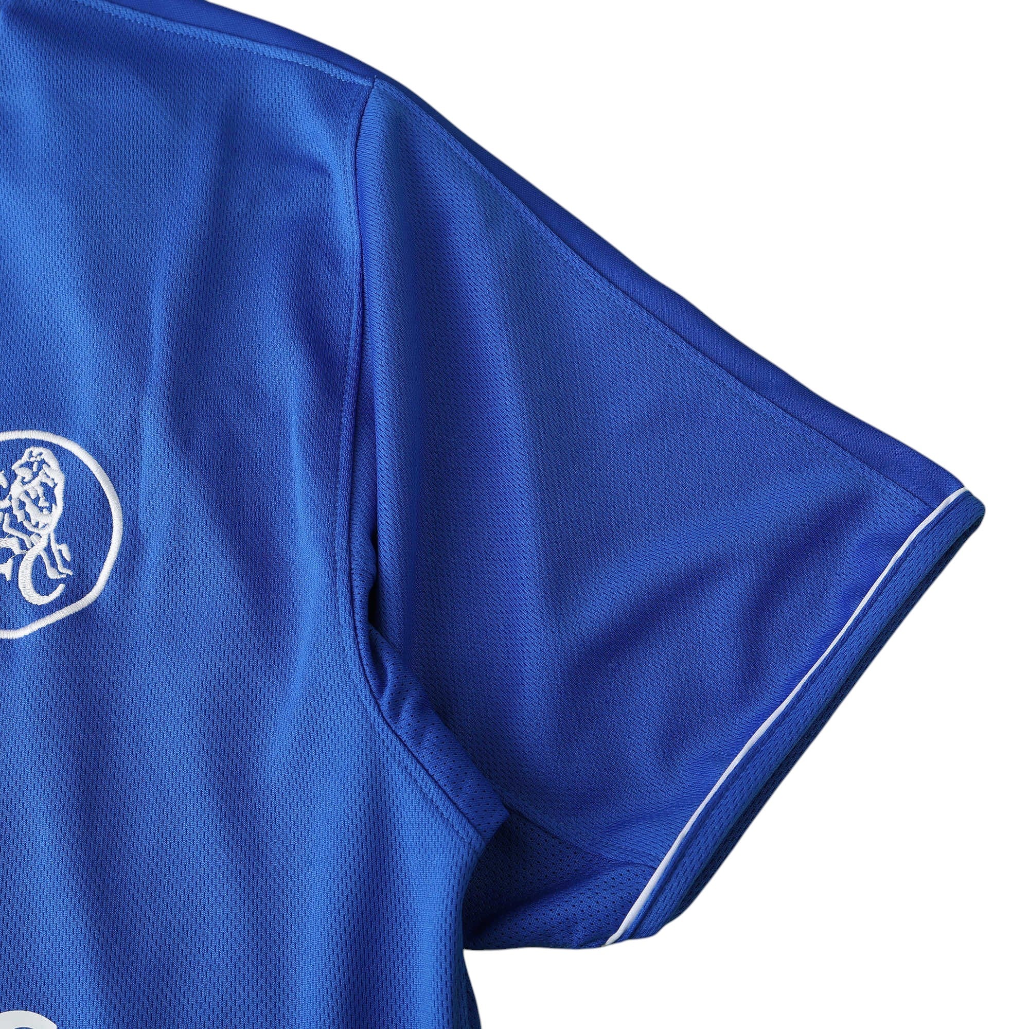 Elite Retro Kits Chelsea 2003-05 home football shirt in classic blue with white trim and embroidered club crest