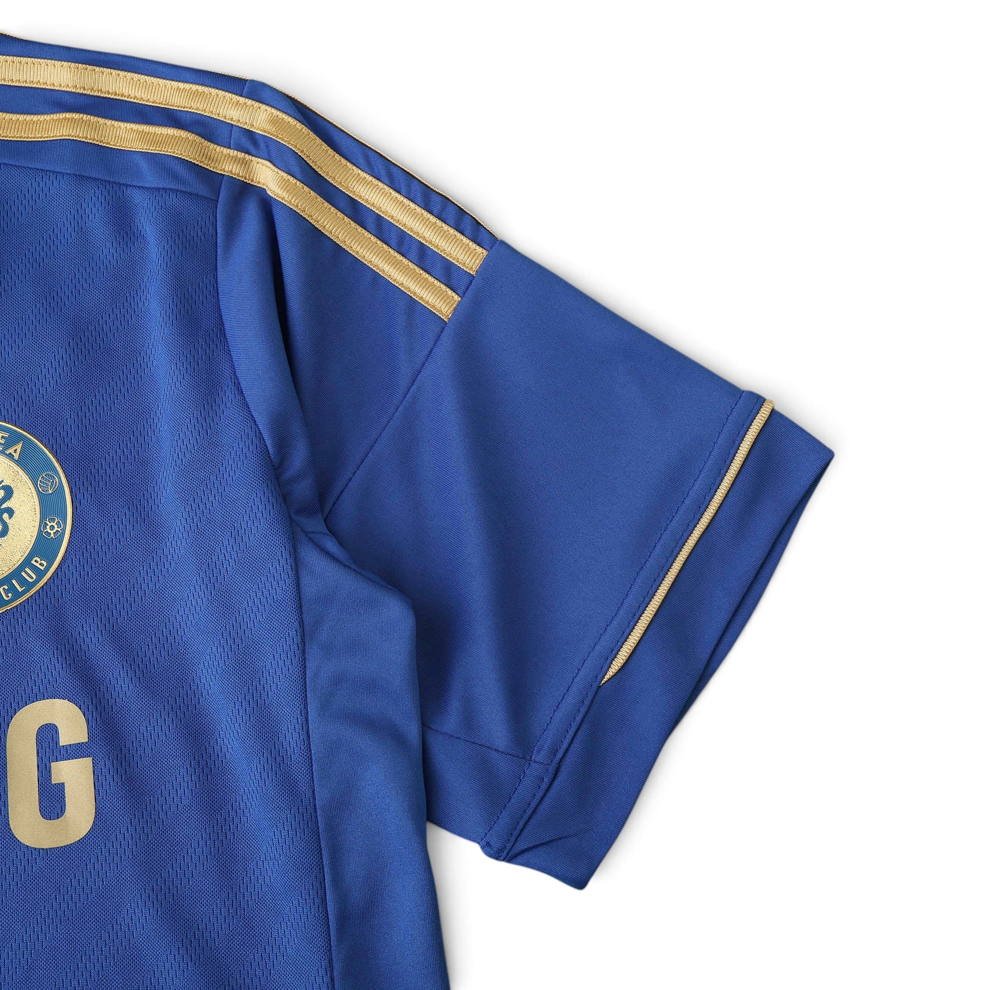 Elite Retro Kits Chelsea 2012/13 home jersey in blue with gold adidas shoulder stripes and club crest detail