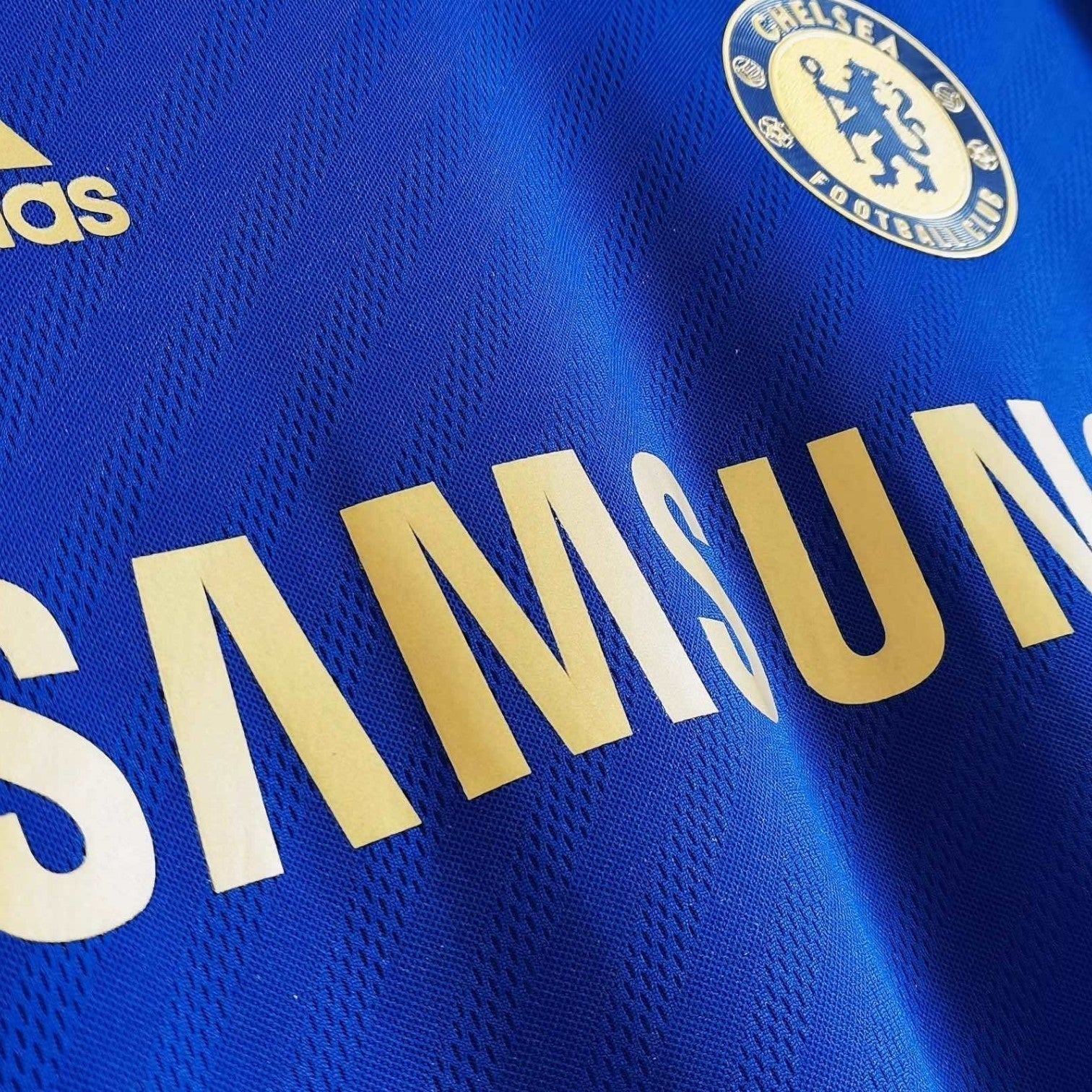 Elite Retro Kits Chelsea 2012/13 long sleeve home shirt in blue with gold Samsung sponsor and adidas logo