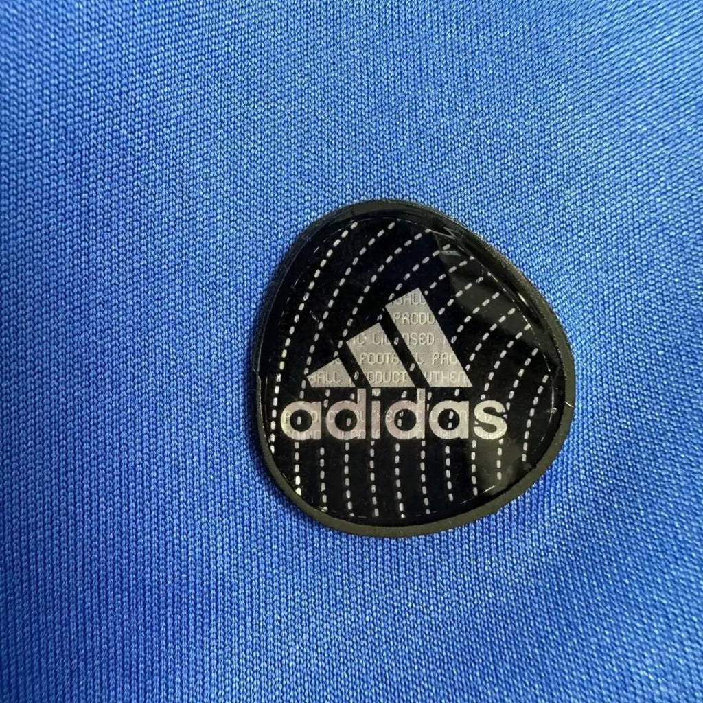 Elite Retro Kits Chelsea 2011/12 home shirt blue fabric with black and white adidas authentic product badge detail