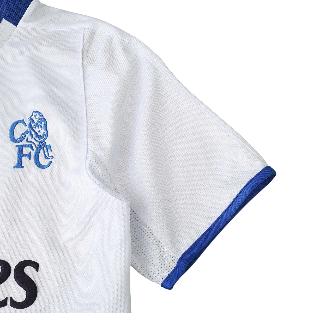 Elite Retro Kits Chelsea 2003/05 away football shirt in white with blue trim and embroidered club crest