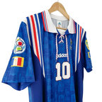 Elite Retro Kits France 1996 home football shirt in blue with white collar, red and white sleeve stripes, and number 10