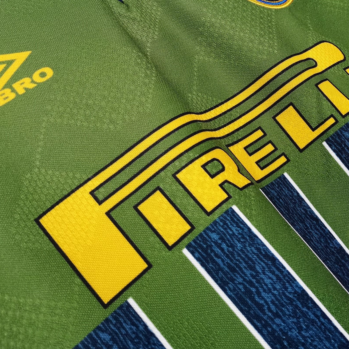 Elite Retro Kits Inter Milan 1995/96 third shirt featuring green and dark blue stripes with yellow Pirelli logo