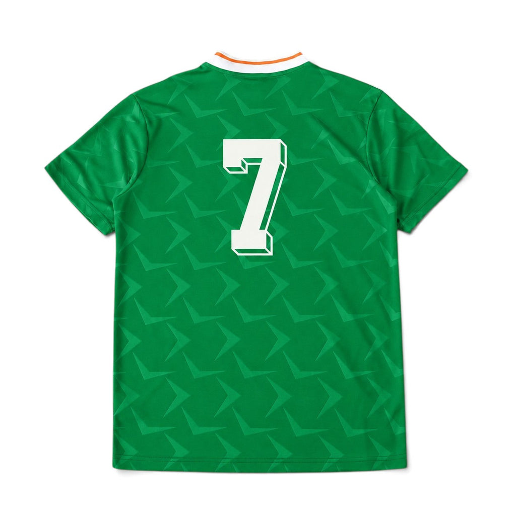 Elite Retro Kits Ireland 1990-92 home football shirt in green with white number 7 on the back and patterned fabric