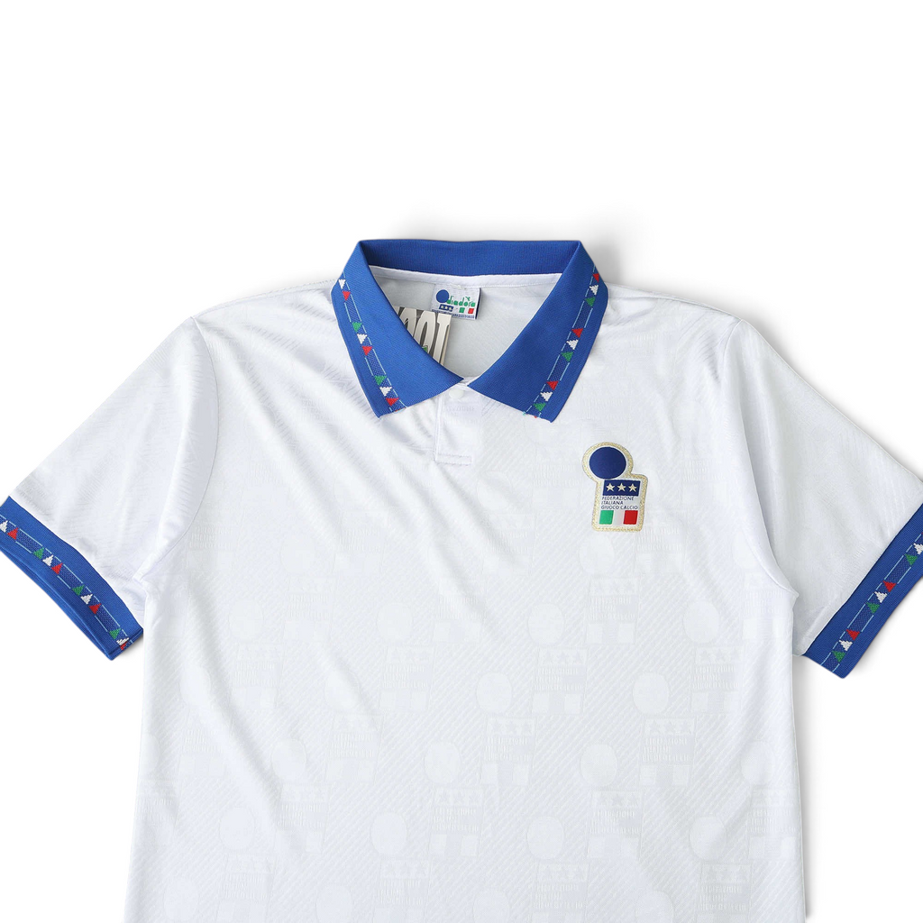 Elite Retro Kits Italy 1994 away football shirt in white with blue collar and sleeve trim featuring Italian flag detail