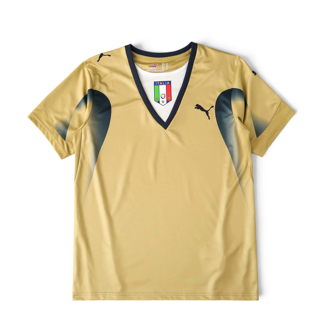 Elite Retro Kits Italy 2006 goalkeeper shirt in gold with navy accents, V-neck collar, and Italian team crest.