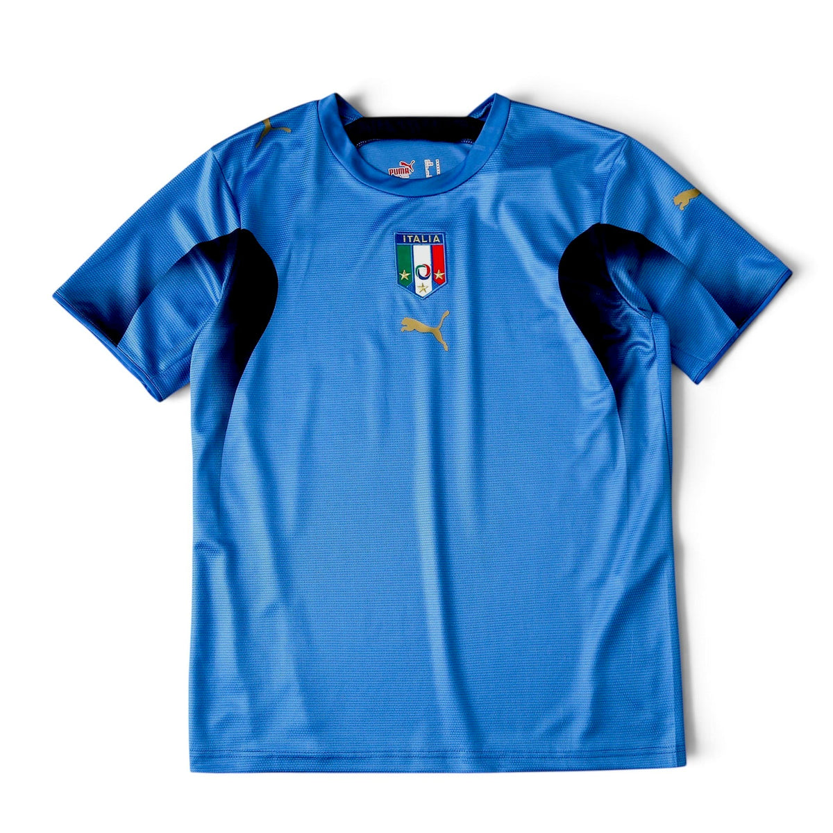Elite Retro Kits Italy 2006 home football shirt in azure blue with gold Puma logo and four-star national team crest