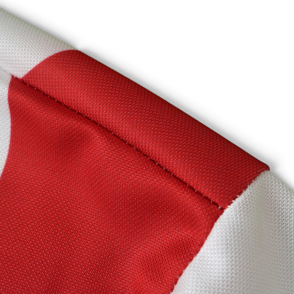 Elite Retro Kits USA 1994 home soccer shirt fabric detail showing white and red textured material