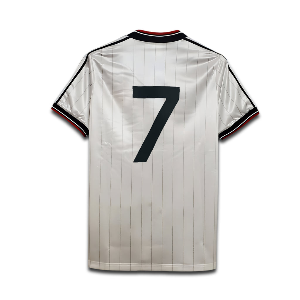 Manchester United 1982/1983 Away Shirt
