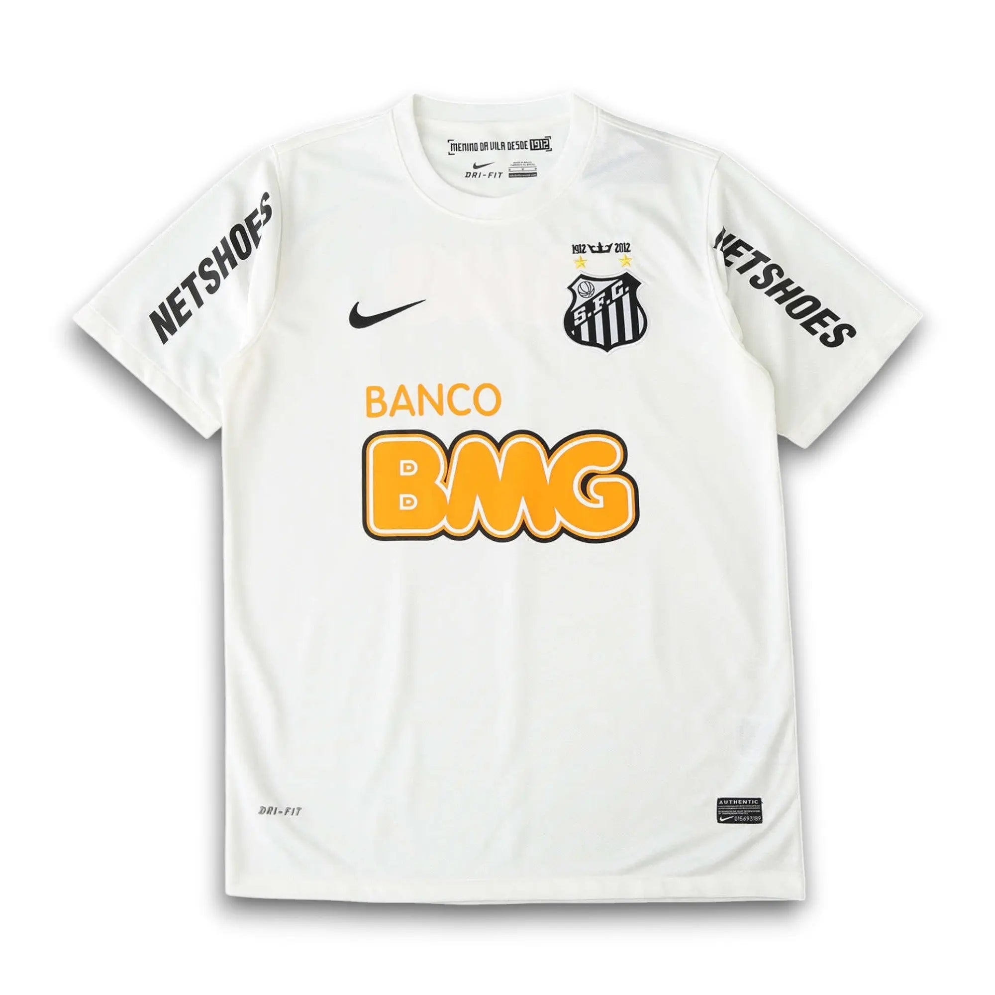 A white Nike Santos FC soccer jersey with black and yellow accents, featuring the 'Netshoes' sponsor logo on the sleeves, 'Banco BMG' on the front, and the club crest on the chest.